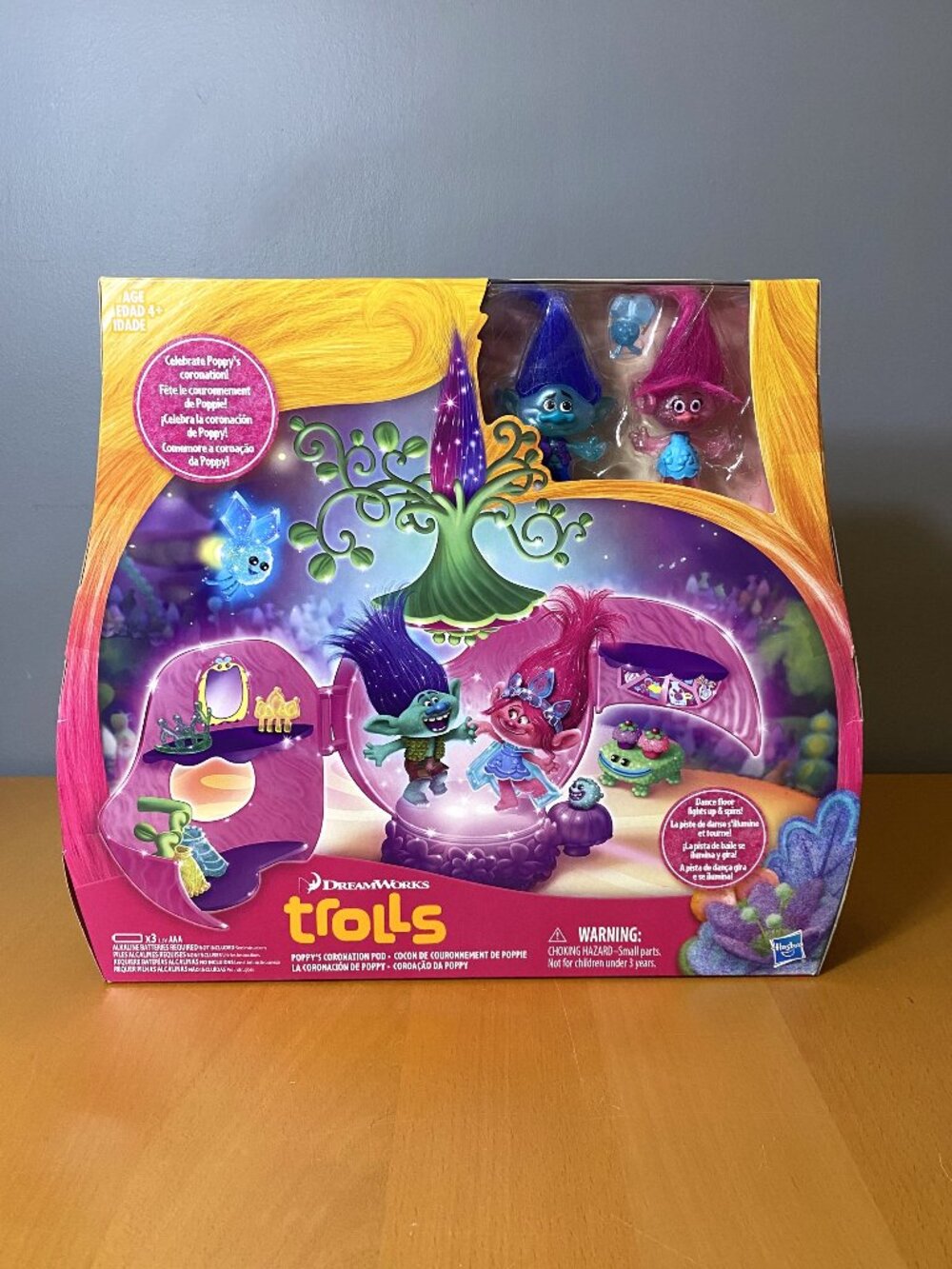 Trolls Poppy's Coronation Pod